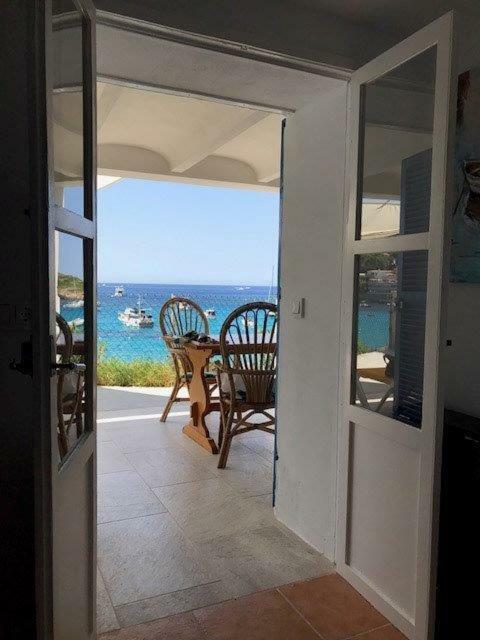 Hebergement Front De Mer Apartment ซานเอลม์ ภายนอก รูปภาพ